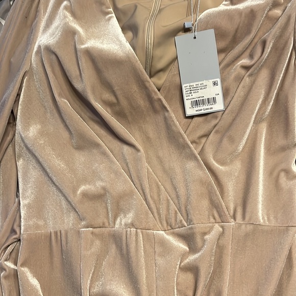 Antonio Melani Miranda Velvet Jump suit🌸🌸🌸🌸🌸Friday Sale🌸🌸🌸 - Picture 3 of 6